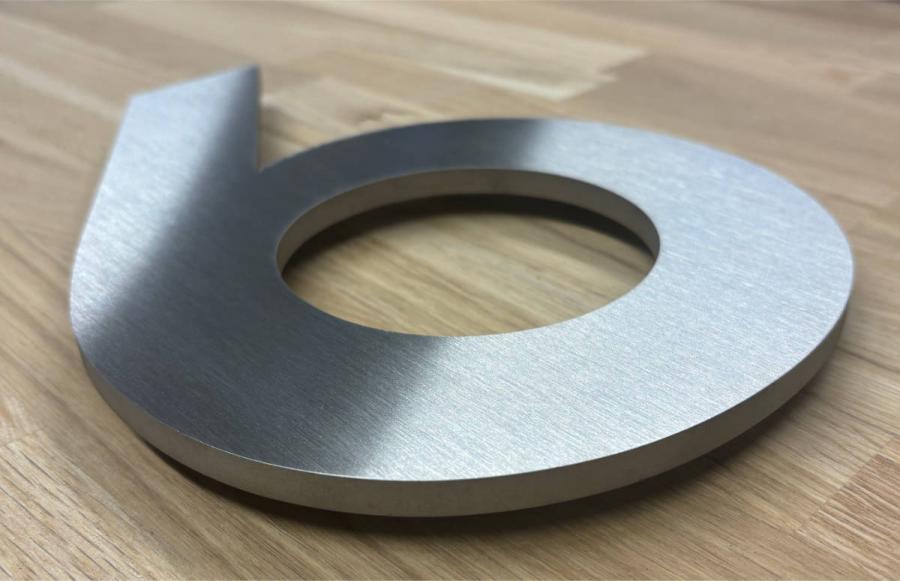 Preview: Hausnummer Edelstahl 8 mm massiv