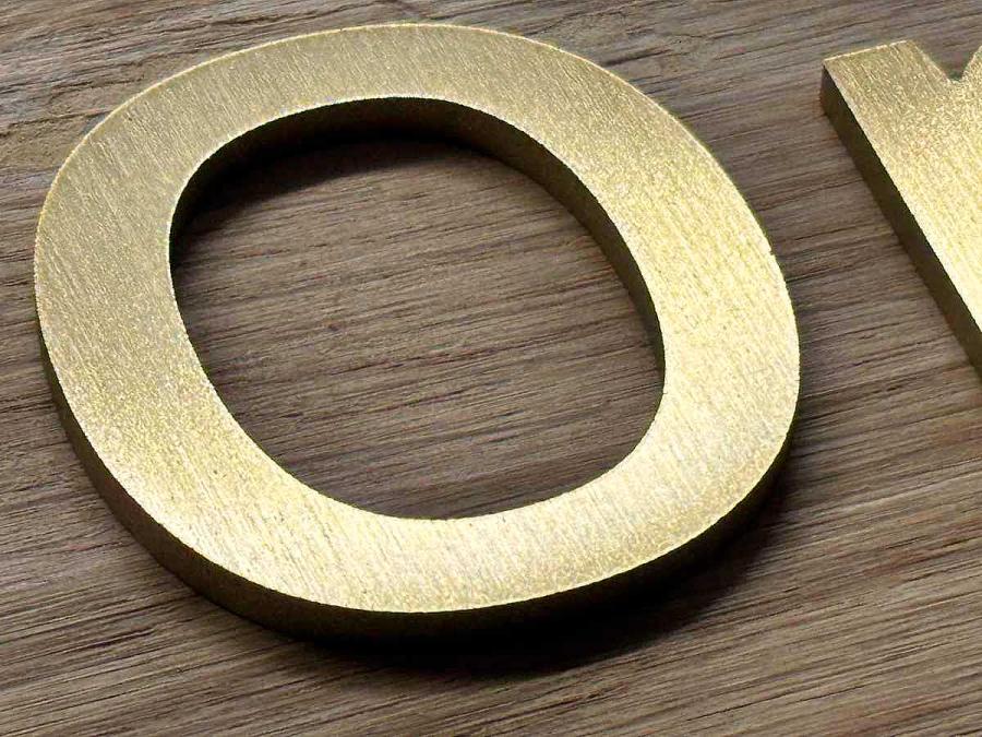 Preview: Messingschriftzug Detail