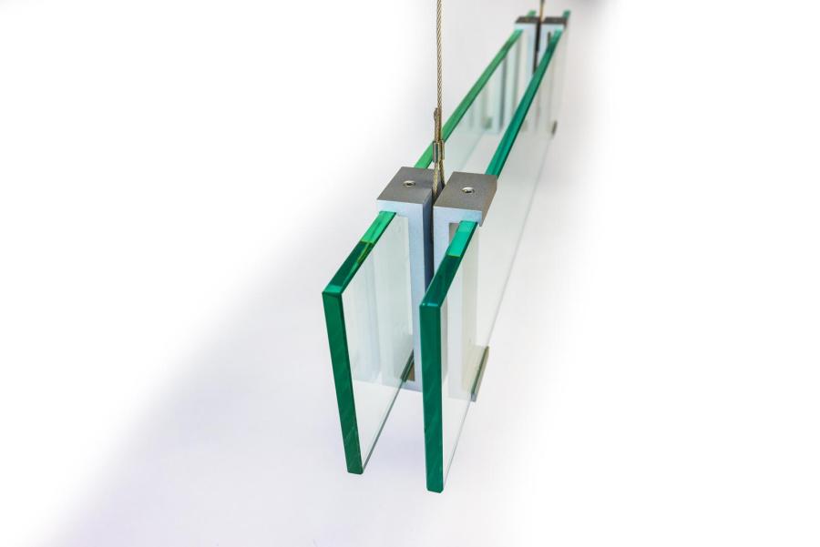 Preview: VIGO Deckenhänger 595 x 106 mm outdoor aus Glas und Aluminiumhalterung