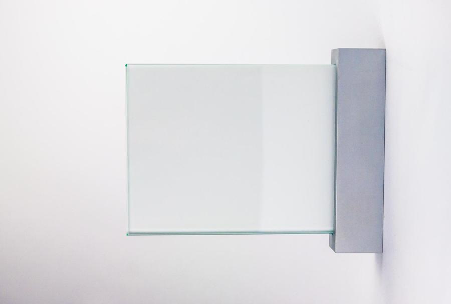 Preview: VISIGN Fahnenschild 149 x 106 mm aus Glas und Aluminium