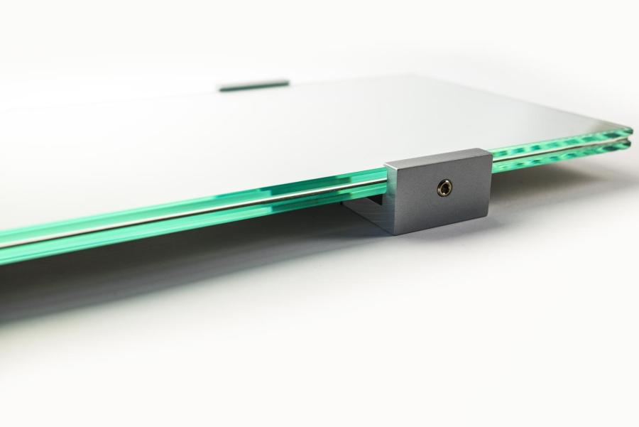 VIGO Wandschild 841 x 149 mm indoor aus Glas und Halterung aus Aluminium