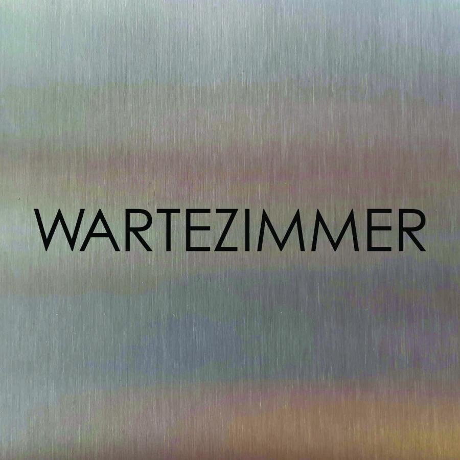 Türschild aus Edelstahl für Praxen, Pflege und Ordinationen