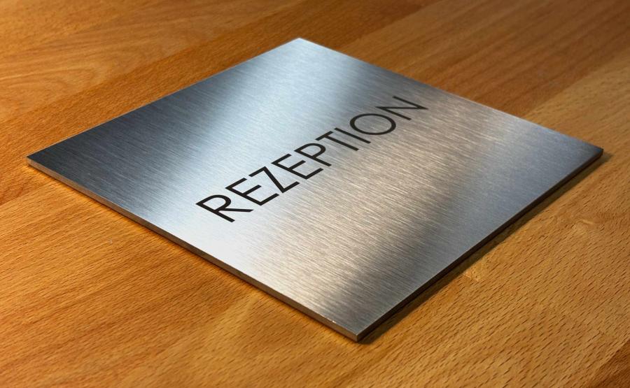 Türschild | Edelstahl | VINOX | 160 x 160 mm | mit Ihrem Wunschtext