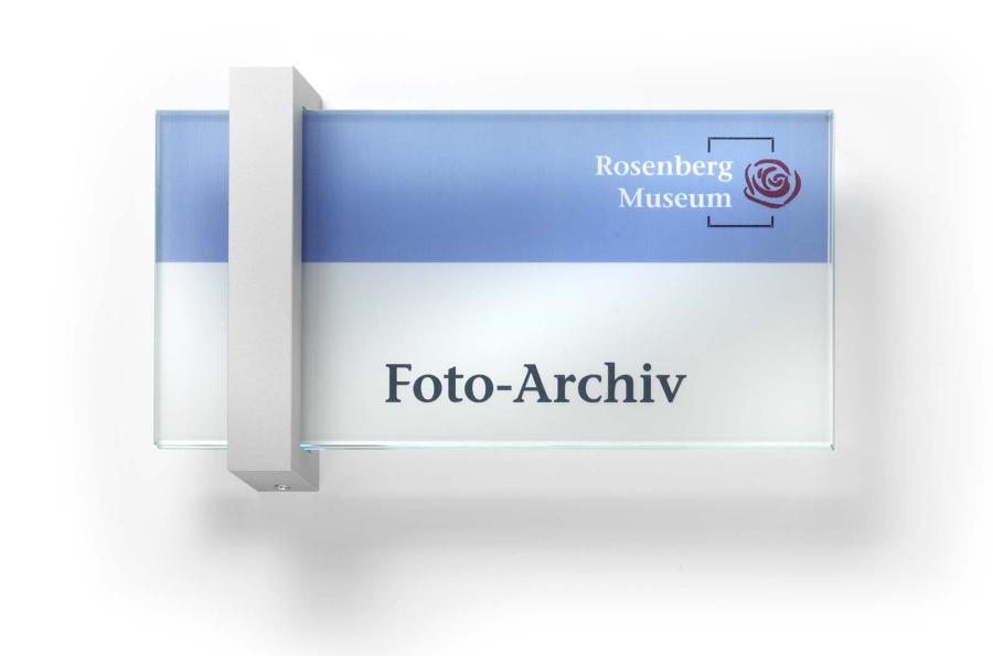 VISIGN Türschild 211 x 106 mm aus Glas mit Aluminiumhalter mit austauschbarer Beschriftung