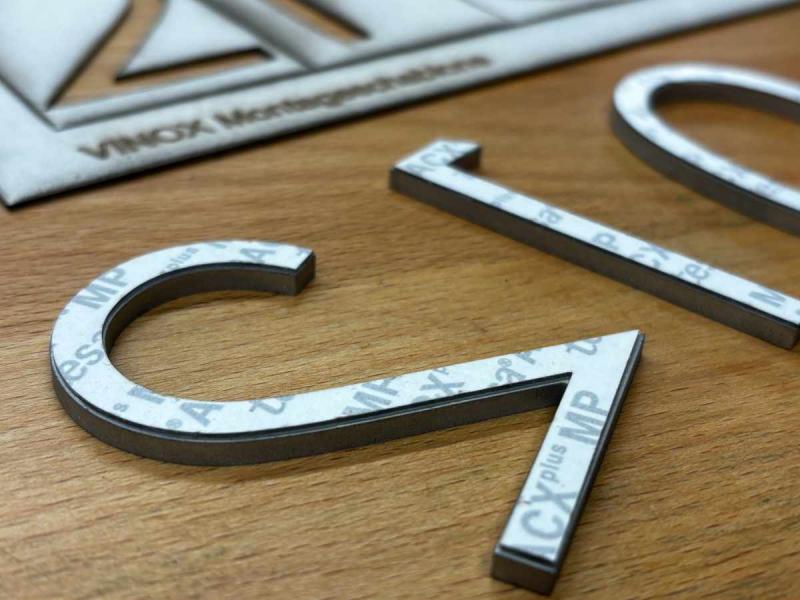 Zimmernummer vollflächig selbstklebend