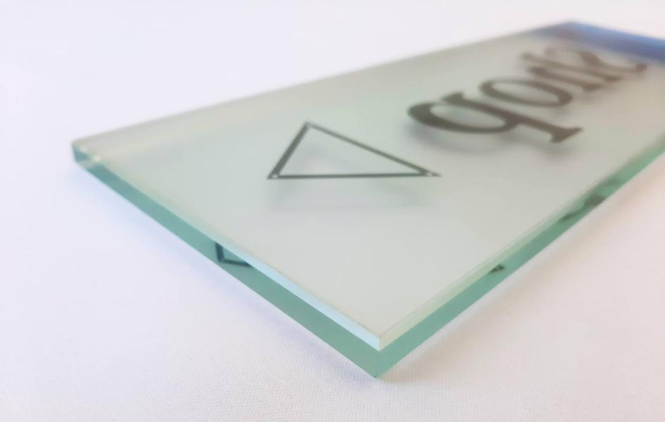 Folienbeschriftung für VIGO-Glasschilder