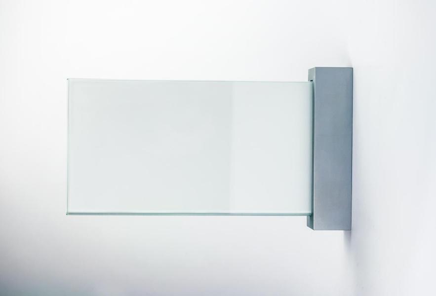 VISIGN Fahnenschild 211 x 106 mm aus Glas und Aluminium