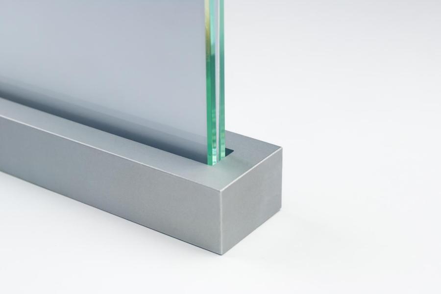 VISIGN Tischaufsteller 106 x 80 mm aus Glas und Aluminiumhalterung