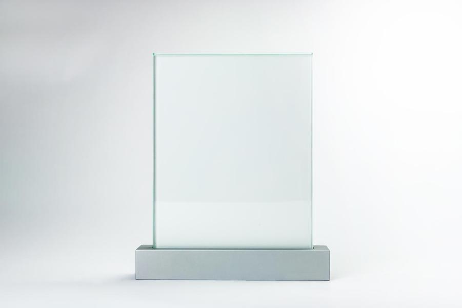 VISIGN Tischaufsteller 106 x 149 mm aus Glas und Aluminium