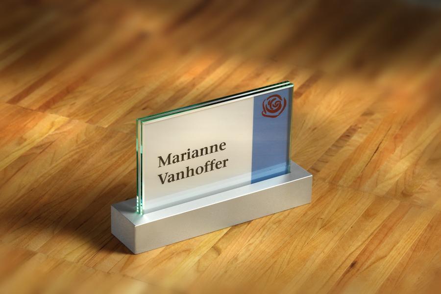 VISIGN VIGO Tischaufsteller mit Namen